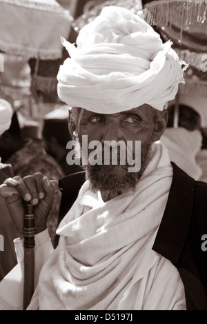 A Straße Zug der Kirche Priester und Diakone während Timkat (fest der Epiphanie), Gondar, Äthiopien Stockfoto