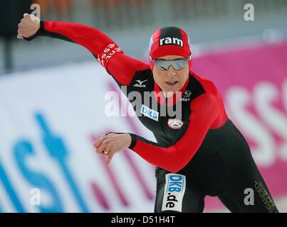 21. März 2013 - März Sotschi - 21,2013. åÇAdler ArenaåÈ Sotschi, Russland. Die 15. Essent ISU World einzelne Entfernung Eisschnelllauf Championships.Pictured: Eisschnellläuferin Claudia Pechstein (Credit-Bild: © Andrei Golovanov - Sergei Kivrin/PhotoXpress/ZUMAPRESS.com) Stockfoto