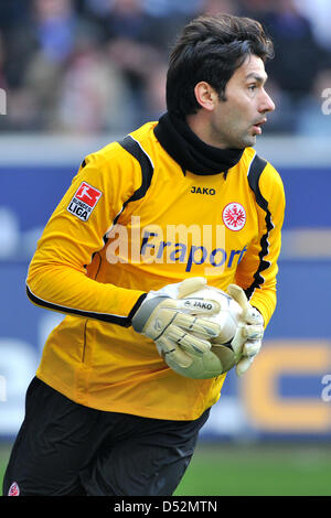 Frankfurts Torhüter Oka Nikolov in der deutschen Bundesliga Spiel Eintracht Frankfurt Vs FC Schalke 04 in Commerzbank-Arena in Frankfurt Am Main, Deutschland, 6. März 2010. Das Spiel endete 1-4. Foto: Marius Becker Stockfoto