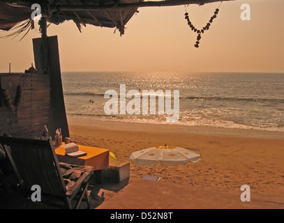 Blick auf das Meer vom Restaurant goa Stockfoto