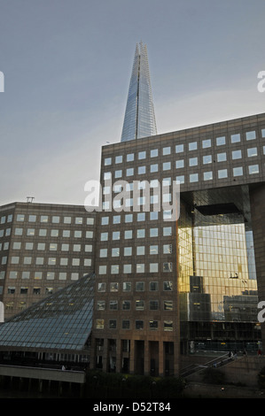 Die Scherbe betrachtet aus London Bridge London England Stockfoto