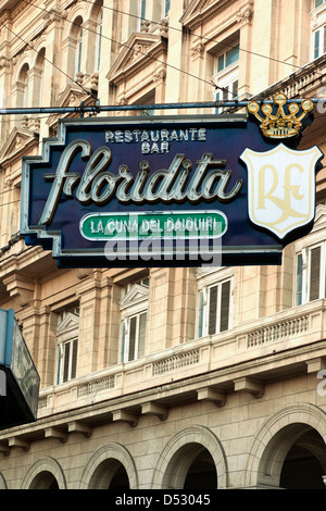 Kuba, Havanna, Havanna Vieja, Alt-Havanna, zu unterzeichnen, für die La Floridita Bar, Geburtsort von den Daiquiri cocktail Stockfoto