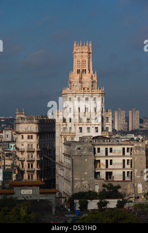 Kuba, Havanna, Centro Habana, Etecsa Telekommunikation Bau Stockfoto