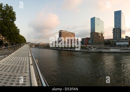 Fluss Nervion Bilbao Stockfoto