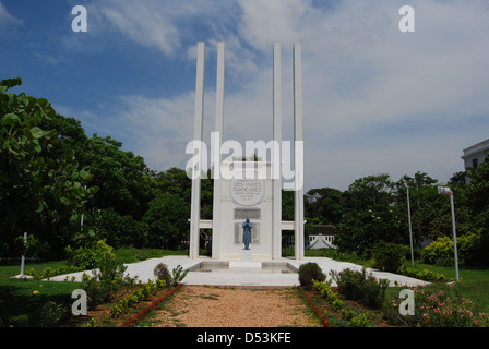 Französischen Krieg Memorial Denkmal errichtet während ersten Weltkrieges im Jahre 1971 bei Pondicherry India Stockfoto