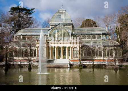 Madrid - Palacio de Cristal oder Crystal Palace im Buen Retiro park Stockfoto