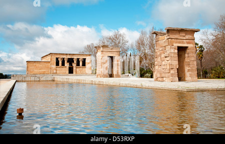 Madrid - der Tempel Debod. Authentische ägyptische Tempel aus dem 2. Jahrhundert v. Chr. und die Götter Amon und Isis gewidmet. Stockfoto