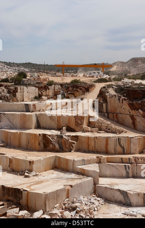 Marmor-Steinbruch in der Region von Borba, Alentejo, Portugal Stockfoto