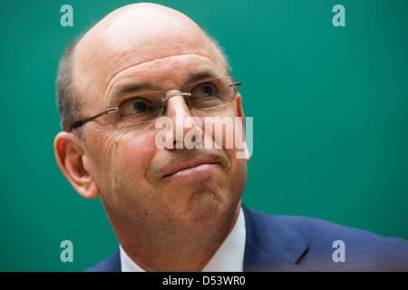 John Surma, Chairman und CEO von United States Steel Corporation. Stockfoto