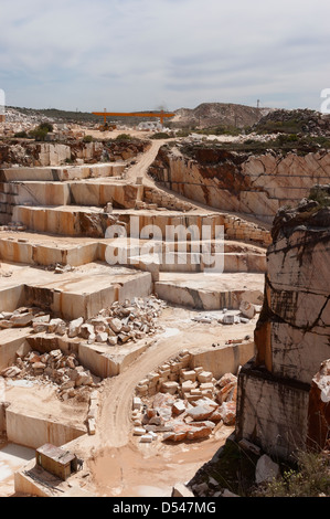 Marmor-Steinbruch in der Region von Borba, Alentejo, Portugal Stockfoto