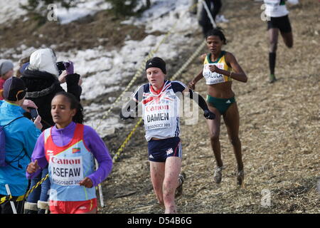 Bydgoszcz, Polen 24. März 2013 IAAF World Cross Country Chamiponships. Senior-Rennen Frau.  Im Bild: Louise Damen Stockfoto
