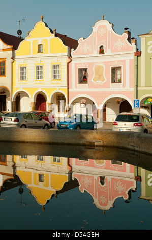 Barockhäuser Reflexionen, Telc, Tschechische Republik Stockfoto