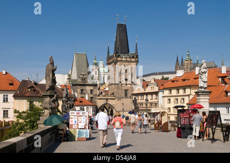 Westende der Karlsbrücke, Prag, Tschechische Republik Stockfoto