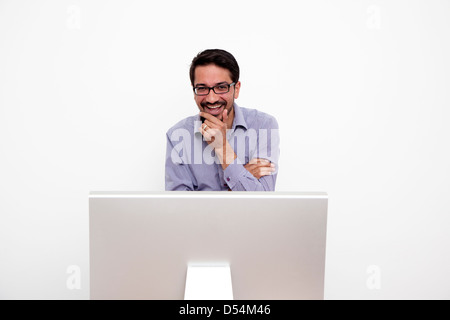 Freiburg im Breisgau, Geschäftsmann mit einem computer Stockfoto
