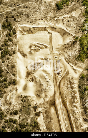 Luftaufnahme von Sand Bergbau Betrieb neben Ludington Dunes State Park in der Nähe von Ludington, Michigan, USA. Fotografie von Jeffrey Wickett, NorthLight Stockfoto