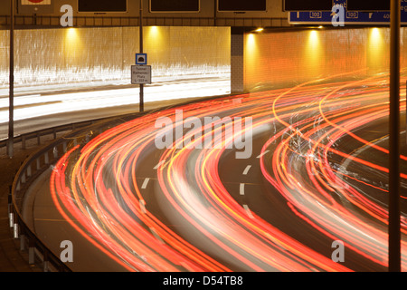 Berlin, Deutschland, Stadtautobahn A100 am Tunnel Rathenau-Platz in Halensee Stockfoto