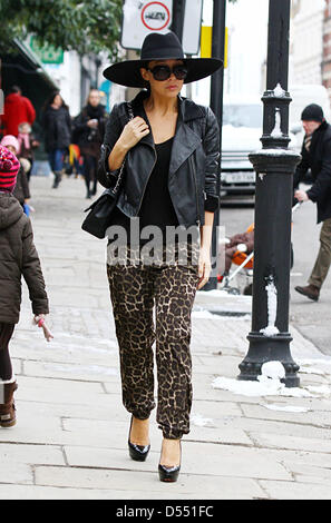 Myleene Klass unterwegs in Highgate, Nord-London zu sehen.  Bildnachweis: WFPA / Alamy Live News Stockfoto