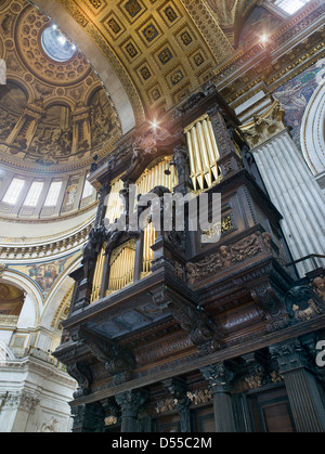 Str. Pauls Kathedrale Orgelgehäuse Stockfoto