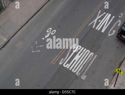 Luftaufnahme der Madison Street im Abschnitt zwei Brücken von Chinatown, New York City Stockfoto