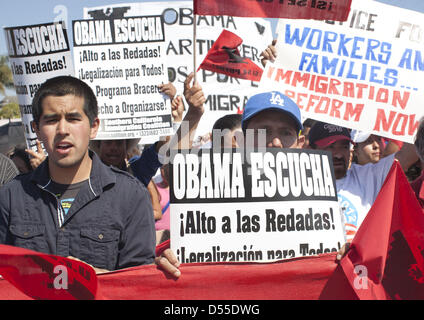 25. März 2013 - Oxnard, Kalifornien, USA - mehr als 2.000 Oxnard Bewohner nehmen Teil des jährlichen Cesar Chavez März für Gerechtigkeit, in Oxnard / Kalifornien heute Sonntag 24 März 2013..ARMANOD ARORIZO (Credit-Bild: © Armando Arorizo/Prensa Internacional/ZUMAPRESS.com) Stockfoto