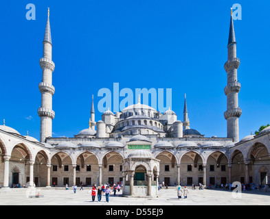 Die blaue Moschee (Sultan Ahmet Camii), Sultanahmet, zentral-Istanbul, Türkei Stockfoto