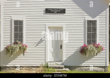 Altes Schulhaus in Sunday River, Maine. Stockfoto