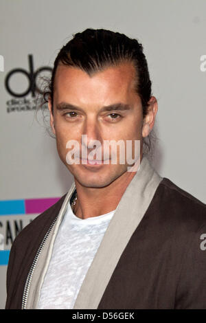 Britischer Musiker Gavin Rossdale kommt für den 38th Annual American Music Awards in Los Angeles, Kalifornien, USA, 21. November 2010. Foto: Hubert Boesl Stockfoto