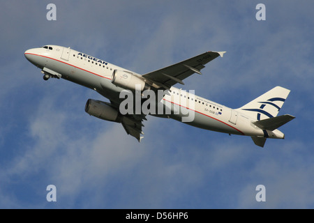 AEGEAN AIRWAYS AIRBUS A320-GRIECHENLAND Stockfoto