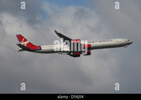 VIRGIN ATLANTIC AIRBUS A340 600 Stockfoto