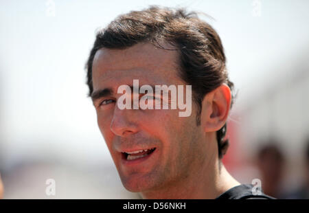 Spanische Formel Eins Fahrer Pedro De La Rosa von Sauber abgebildet in Sakhir Rennstrecke vor der Formel 1 Grand Prix von Bahrain in der Nähe von Manama, Bahrain, 10. März 2010. Der Grand Prix von Bahrain startete die Formel1 Saison 2010 am 14. März 2010. Foto: Jens Büttner Stockfoto