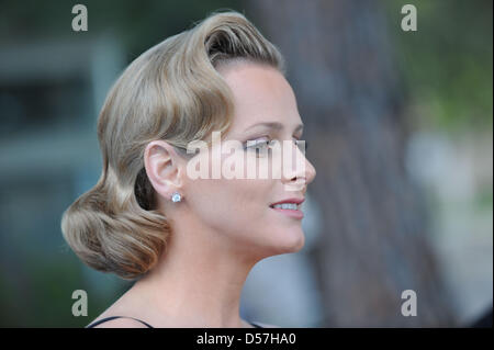 Charlene Wittstock besucht eine Fashion Show von Amber Lounge in Monte Carlo, Monaco, 14. Mai 2010. Foto: Peter Steffen Stockfoto