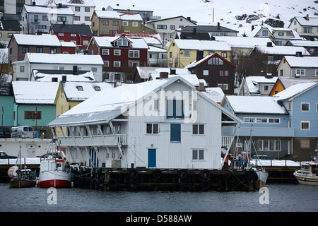 Honningsvag Hafen und traditionellen Holzhäusern Finnmark-Norwegen-Europa Stockfoto