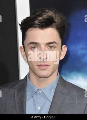 Hollywood, Kalifornien, USA. 26. März 2013. 26. März 2013 - Los Angeles, Kalifornien, USA - Matthew Beard Teilnahme an der Los Angeles-Premiere von "Rogue" Arclight Cinerama Dome in Hollywood, Kalifornien am 26. März 2013 statt. 2012 (Bild Kredit: Kredit: D. Long/Globe Photos/ZUMAPRESS.com/Alamy Live-Nachrichten) Stockfoto