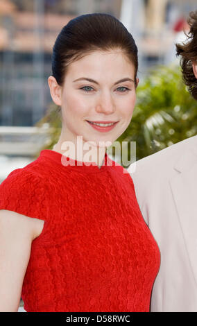 Österreichische Schauspielerin Nora von Waldstaetten besucht den Fototermin des Films "Carlos" auf dem Cannes Film Festival 2010 im Palais des Festivals in Cannes, Frankreich, 20. Mai 2010. Foto: Hubert Boesl Stockfoto