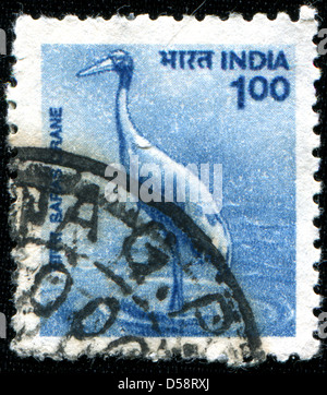 Indien - ca. 1975: Eine Briefmarke gedruckt in Indien, zeigt Kran, ca. 1975 Stockfoto