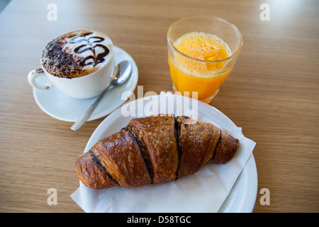 Kontinentales Frühstück Stockfoto