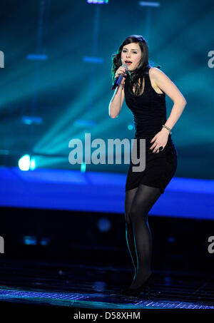 Sängerin Lena Meyer-Landrut vertritt Deutschland führt während der ersten Generalprobe des Eurovision Song Contest Finale in Oslo, Norwegen, 28 Mai 2010. Foto: Jörg CARSTENSEN Stockfoto