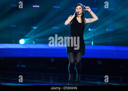 Sängerin Lena Meyer-Landrut vertritt Deutschland führt während der ersten Generalprobe des Eurovision Song Contest Finale in Oslo, Norwegen, 28 Mai 2010. Foto: Jörg CARSTENSEN Stockfoto