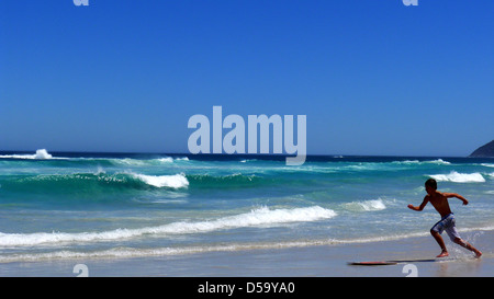 Surfer am Strand, Witsand Bucht, in der Nähe von Kapstadt, Südafrika Stockfoto