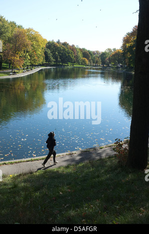 La Fontaine Park befindet sich in der Hochebene von Montreal, Quebec. Lee Brown/die kanadische Pressebilder Stockfoto