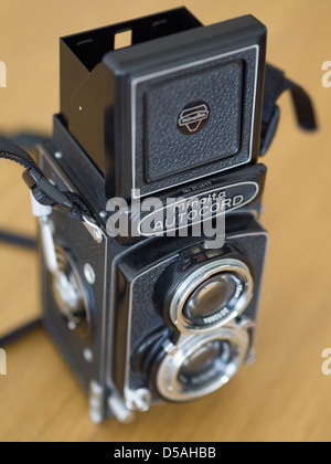 Minolta Autocord Twin Lens Reflex (TLR) alte Filmkamera Stockfoto