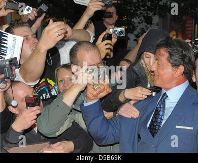 Darsteller: Sylvester Stallone kommt für die Deutschland-Premiere des Films "The Expendables" in Berlin, Deutschland, 6. August 2010. Der Film ist in den deutschen Kinos ab 26. August 2010 auf. Foto: Soeren Stache Stockfoto