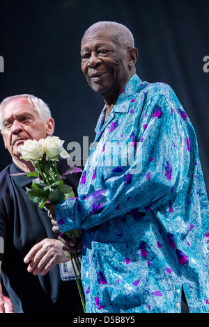 JLY 12, 2012 - die Legende des Blues, die B.B.King bei Ippodromo del Galoppo, Mailand, Italien führt Stockfoto