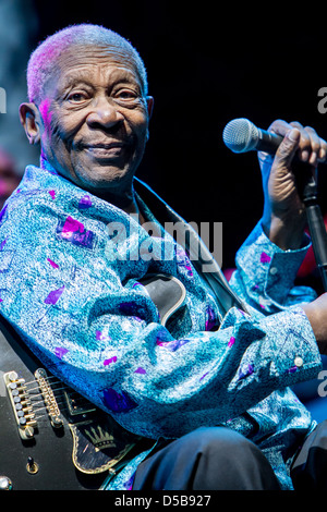 JLY 12, 2012 - die Legende des Blues, die B.B.King bei Ippodromo del Galoppo, Mailand, Italien führt Stockfoto