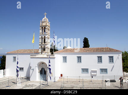 Blick auf St. Nikolaos Kathedrale auf der Insel Spetses, Griechenland, 23. August 2010. Die Hochzeit von Prinz Nicholas von Griechenland und seine Verlobte Tatiana Blatnik findet am 25 August statt. Foto: Albert Nieboer (Niederlande) Stockfoto