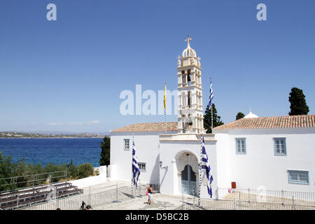 Blick auf St. Nikolaos Kathedrale auf der Insel Spetses, Griechenland, 23. August 2010. Die Hochzeit von Prinz Nicholas von Griechenland und seine Verlobte Tatiana Blatnik findet am 25 August statt. Foto: Albert Nieboer (Niederlande) Stockfoto