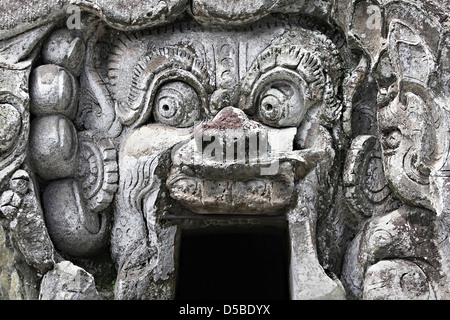 BALI, Indonesien - Februar 28: Göttin in Goa Gajah Tempel (der Elephant Cave) am 28. Februar 2011, Bali, Indonesien Stockfoto