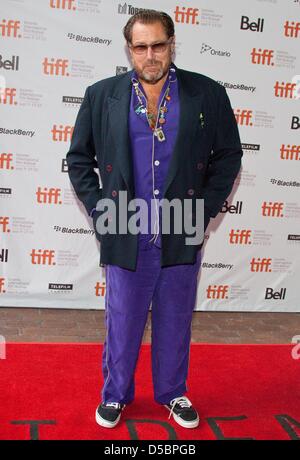 US-Regisseur Julian Schnabel besucht die Premiere des Films "Miral" während 35. annual Toronto Film Festival in Toronto, Kanada, 13. September 2010. Das internationale Filmfestival läuft von 09 bis 19. September 2010. Foto: Hubert Boesl Stockfoto
