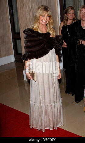 US-Schauspielerin Goldie Hawn besucht der 7. Annual lebenden Legenden der Luftfahrt Awards im Beverly Hilton Hotels in Los Angeles, ca., USA, 22. Januar 2010. Foto: Hubert Boesl Stockfoto