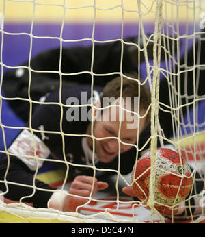 Handball-Europameisterschaft in Österreich: bin Samstag (30.01.2010) in Wien. Spiel um Platz 5, Dänemark - Spanien Der Däne Kasper Hvidt. Foto: Jens Wolf dpa Stockfoto